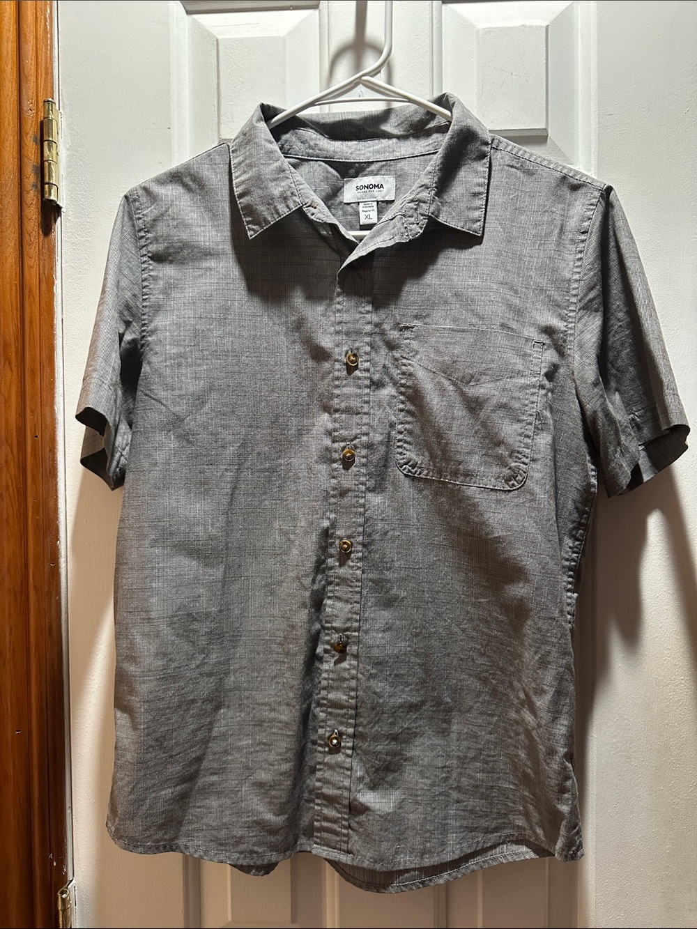 Sonoma Gray Short-Sleeve Button-Down Shirt